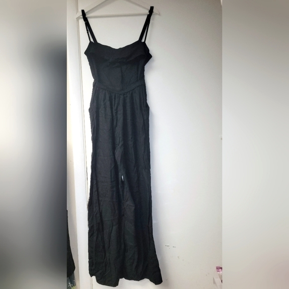 Hollister Floral Embroidered Black Jumpsuit Open Tie Back Elastic Waist Size S - Picture 7 of 14